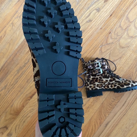 Rebecca Minkoff leopard print cow hair moto boots new size 6 - Picture 4 of 4